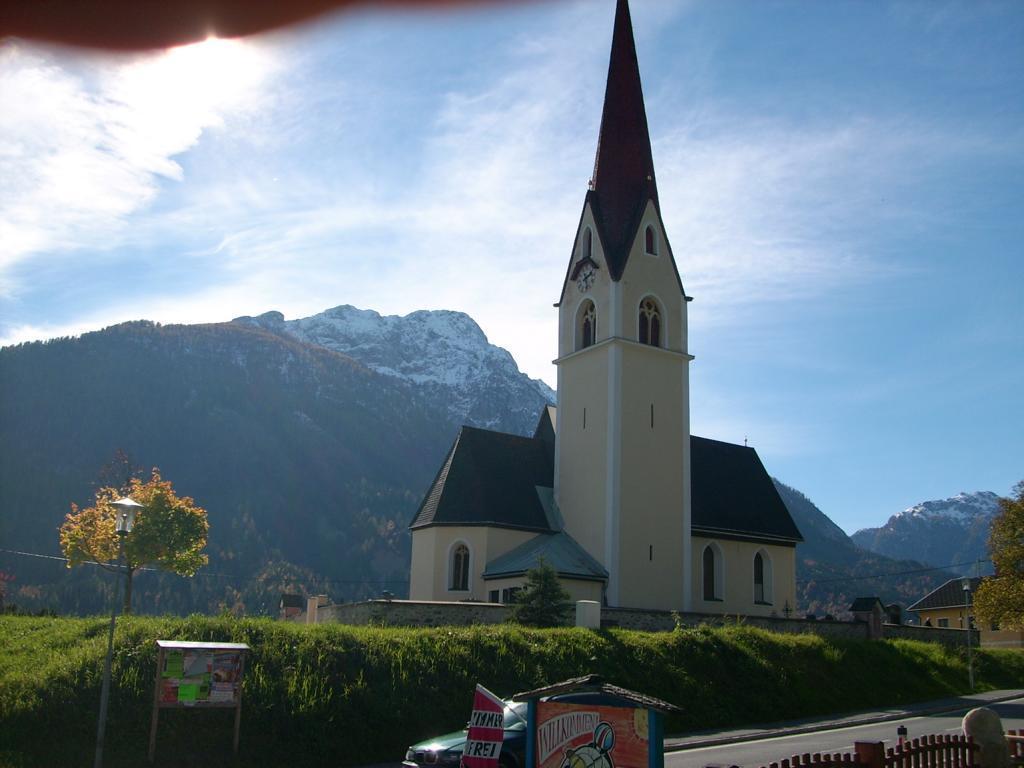Gasthof Zum Loewen Sankt Jakob im Lesachtal Luaran gambar