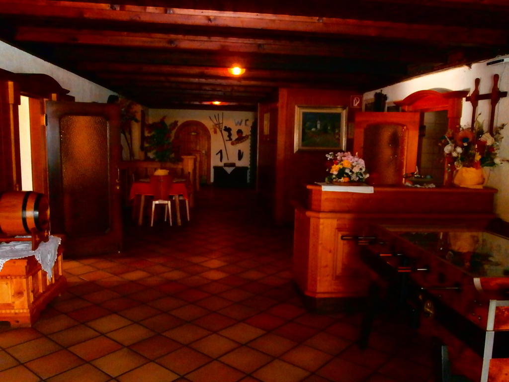 Gasthof Zum Loewen Sankt Jakob im Lesachtal Luaran gambar